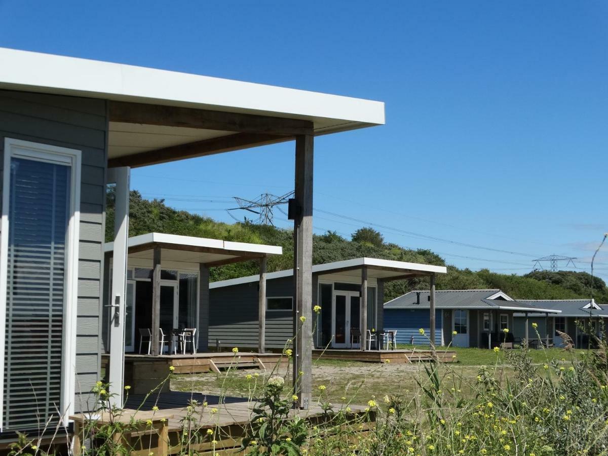 Beach Lodges Oostvoorne Exteriör bild